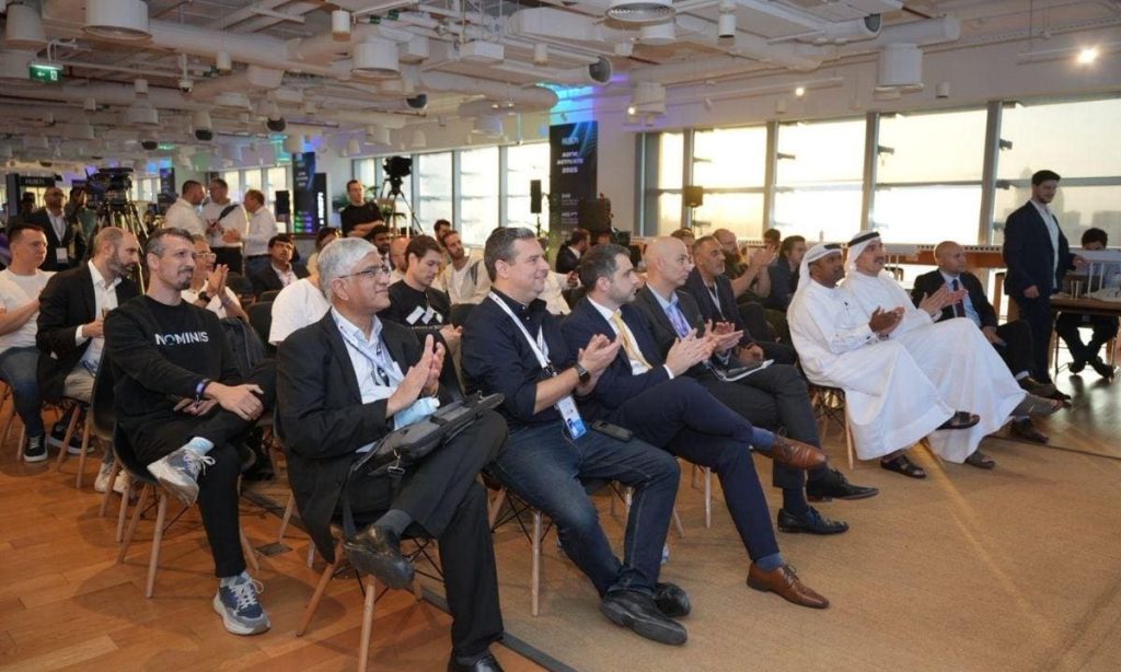 La conferencia Web2 a Web3 concluye exitosamente en Abu Dabi, mostrando vías institucionales para la adopción de blockchain en la región MENA