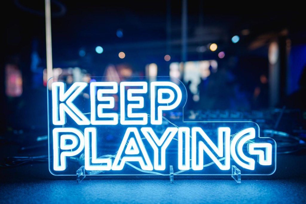 Estudio de Logitech G muestra que los deportes electrónicos alcanzan su apogeo con crecientes aspiraciones profesionales y mayor legitimidad mundial