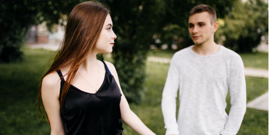 Who Is Fred Again’s Girlfriend? The Love Story Behind His Most Emotional Songs Who Is Fred Again’s Girlfriend